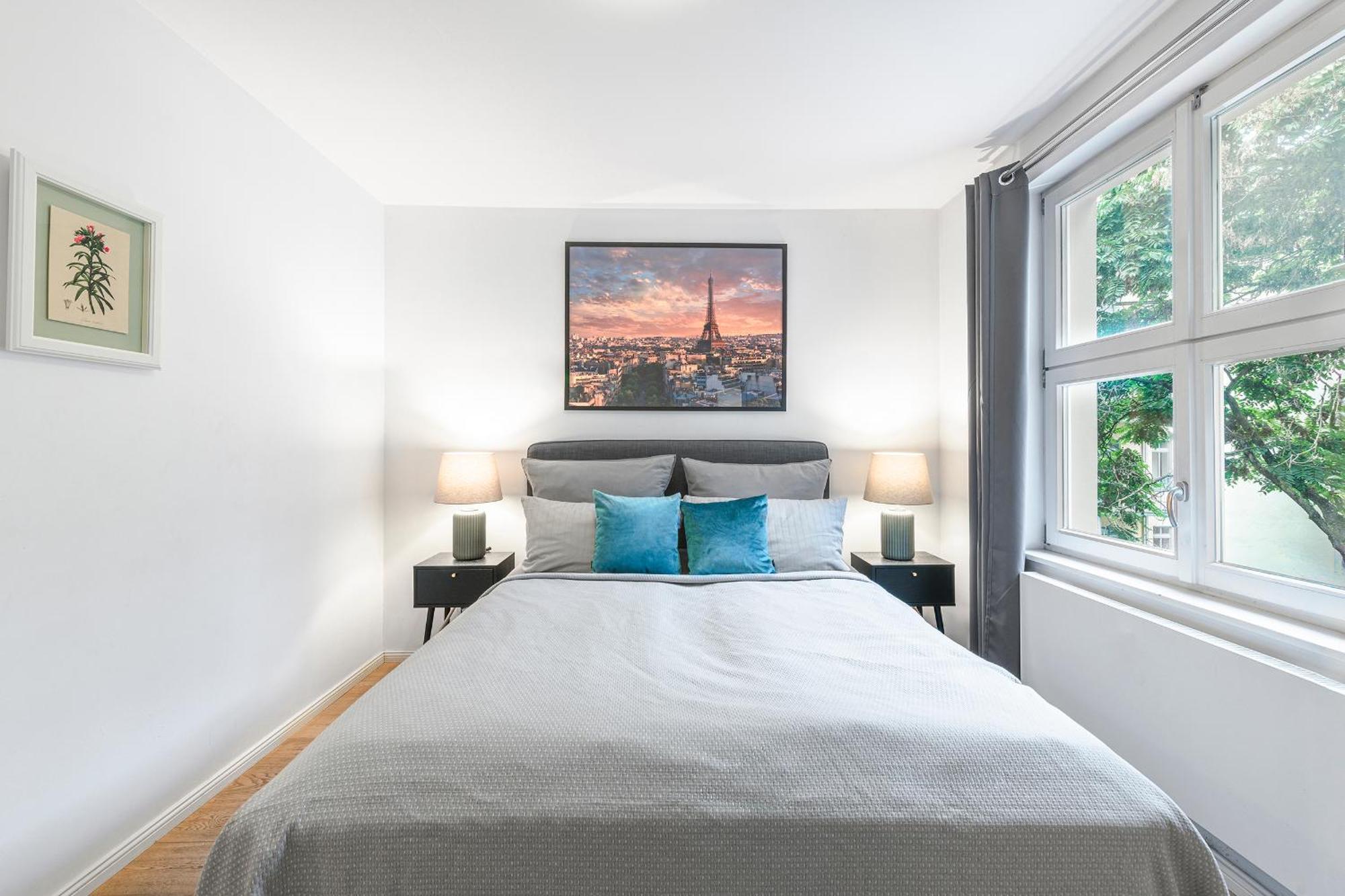 Lofty Torstr Apartments, 4 Unique Units From 1-3 Bedrooms In Mitte, Ideal For Families & Groups, From 2 Up To 8 Guests — Fotos 2